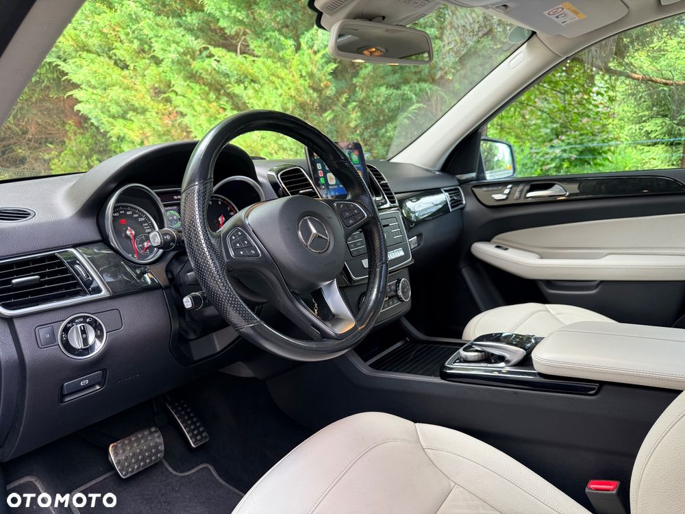 Mercedes-Benz GLE 500 4-Matic 9G-TRONIC - 9