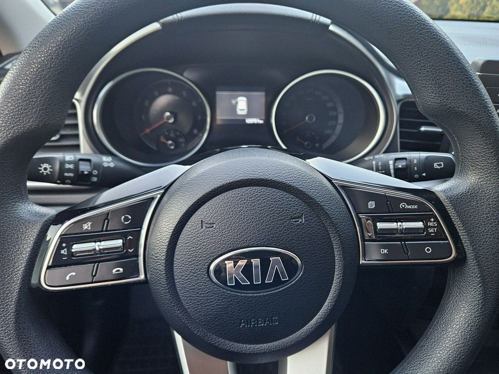 Kia Ceed - 18