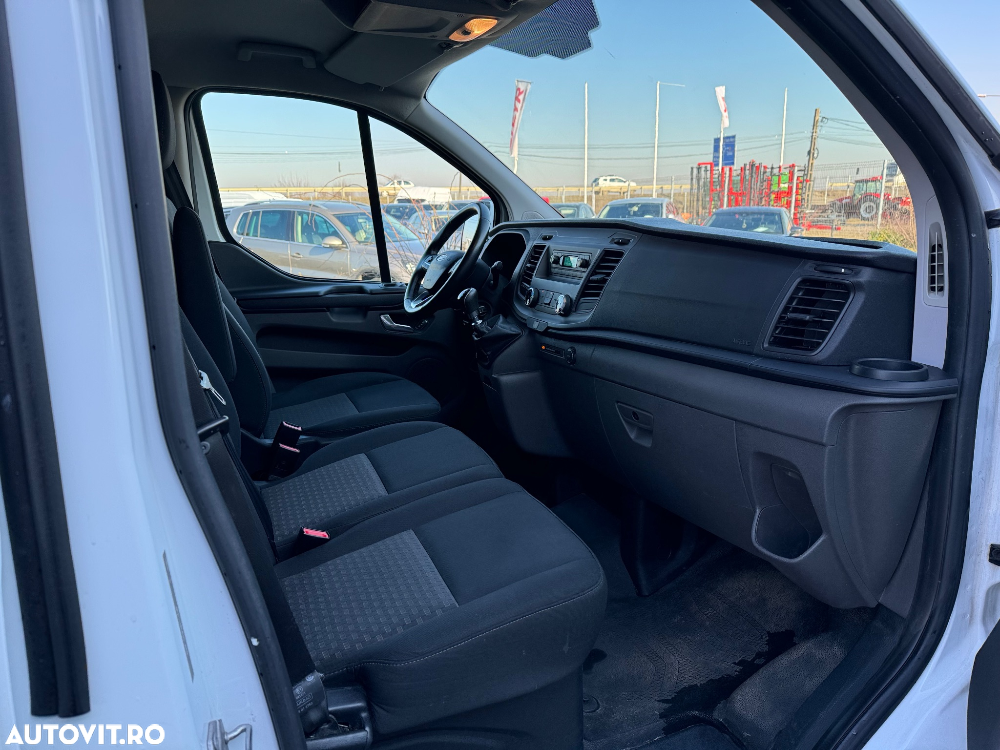 Ford Transit Custom 310 L2H2 PKW VA Trend - 10