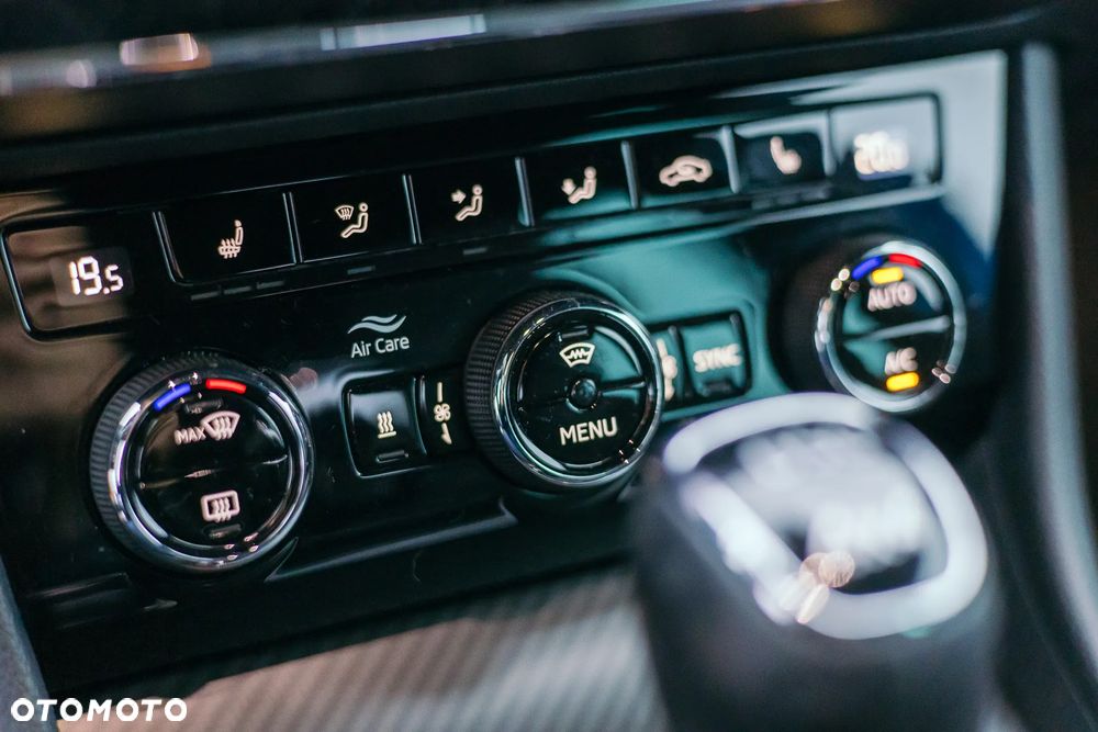 Skoda Superb 2.0 TDI 4x4 Sportline DSG - 14