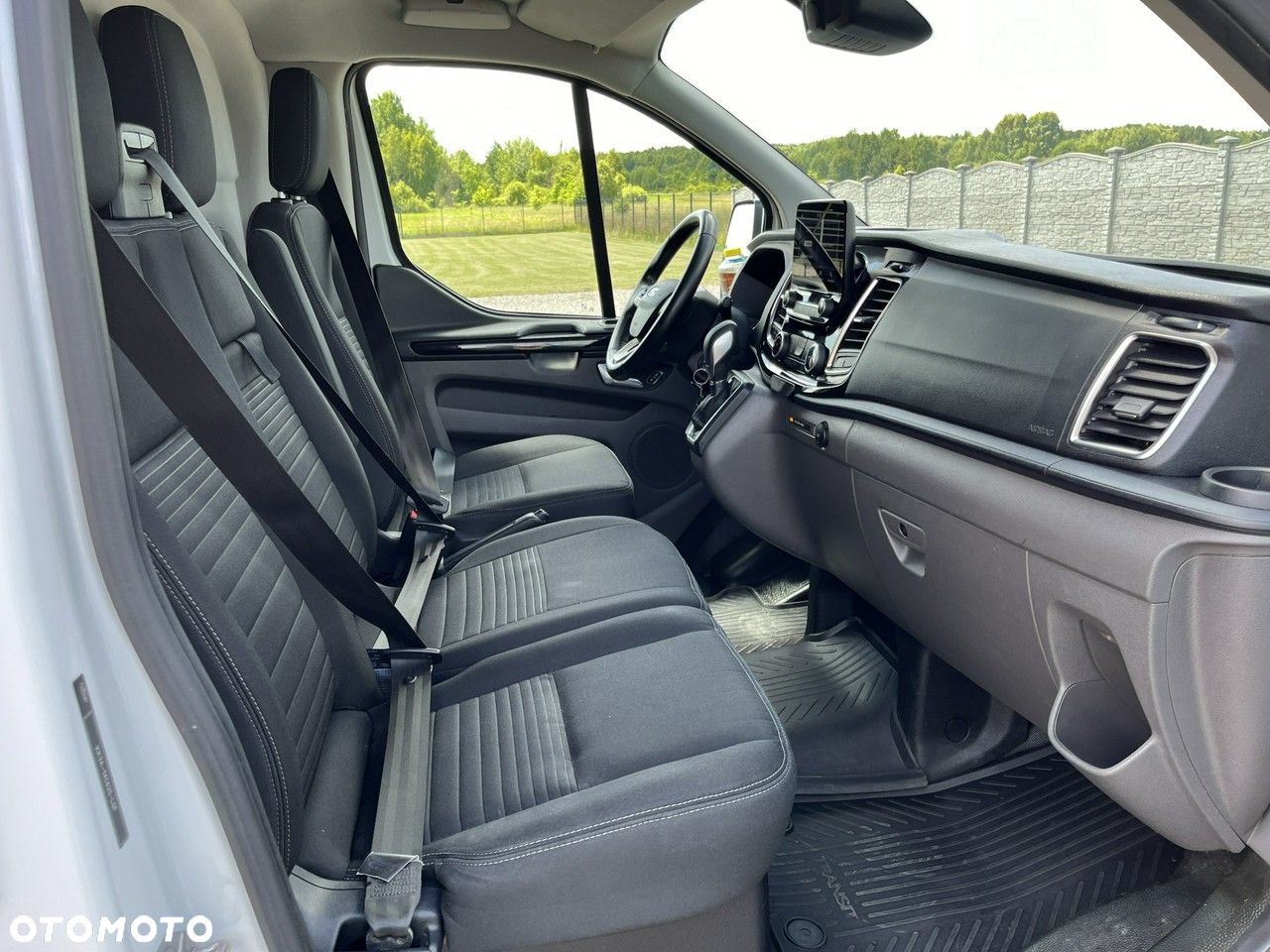 Ford Transit Custom - 13