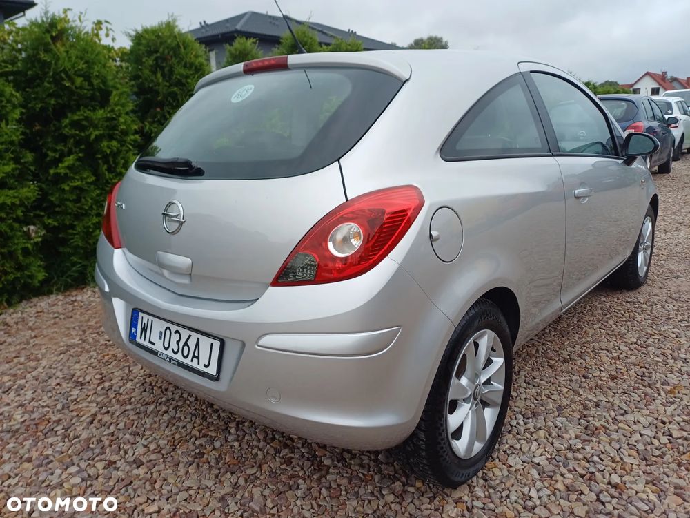 Opel Corsa - 3
