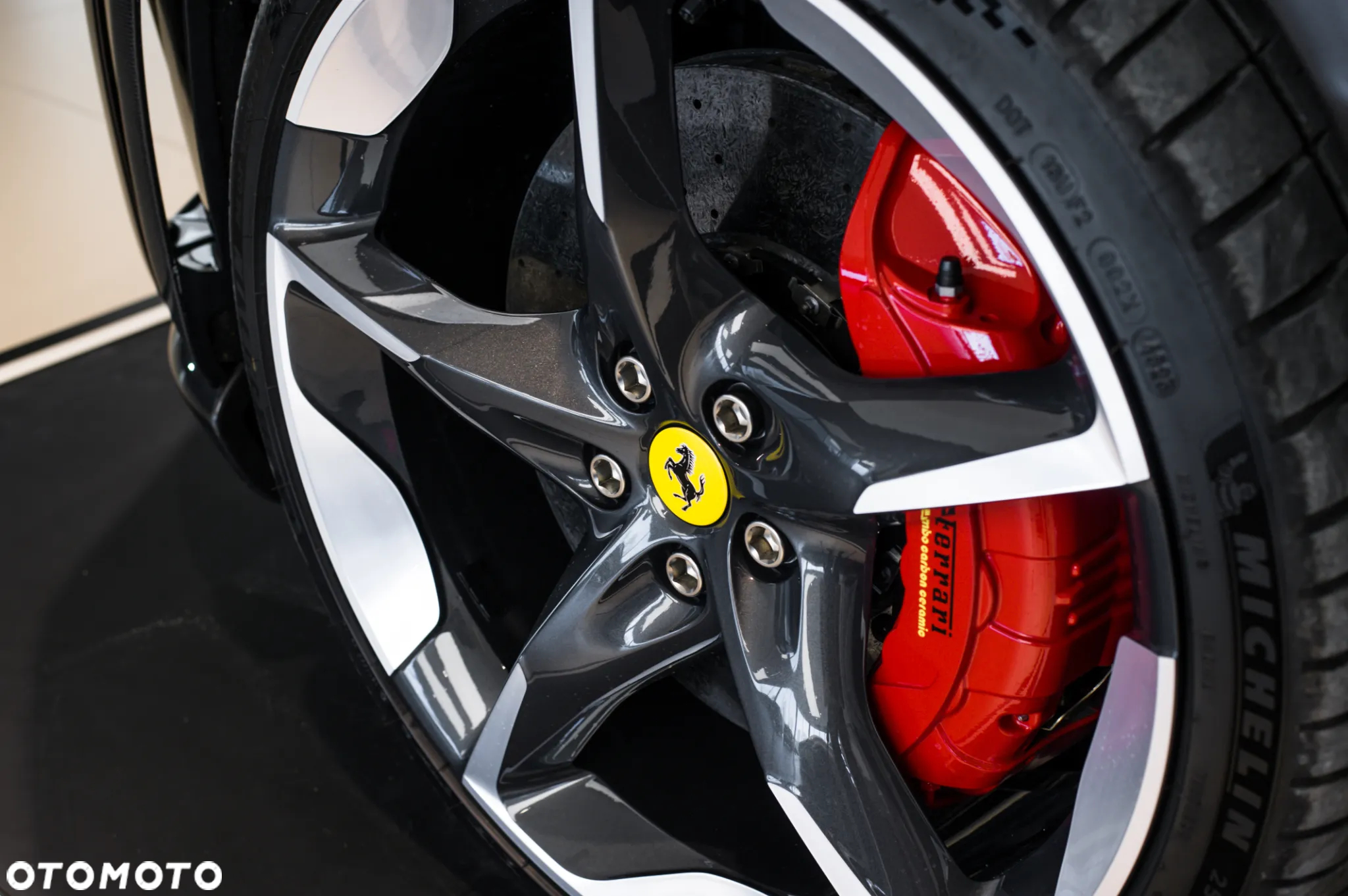 Ferrari Purosangue - 12