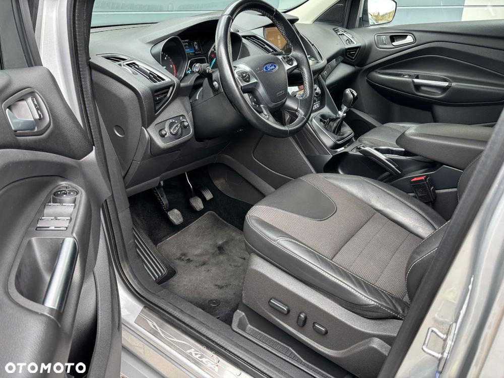 Ford Kuga 2.0 TDCi 2x4 Individual - 11