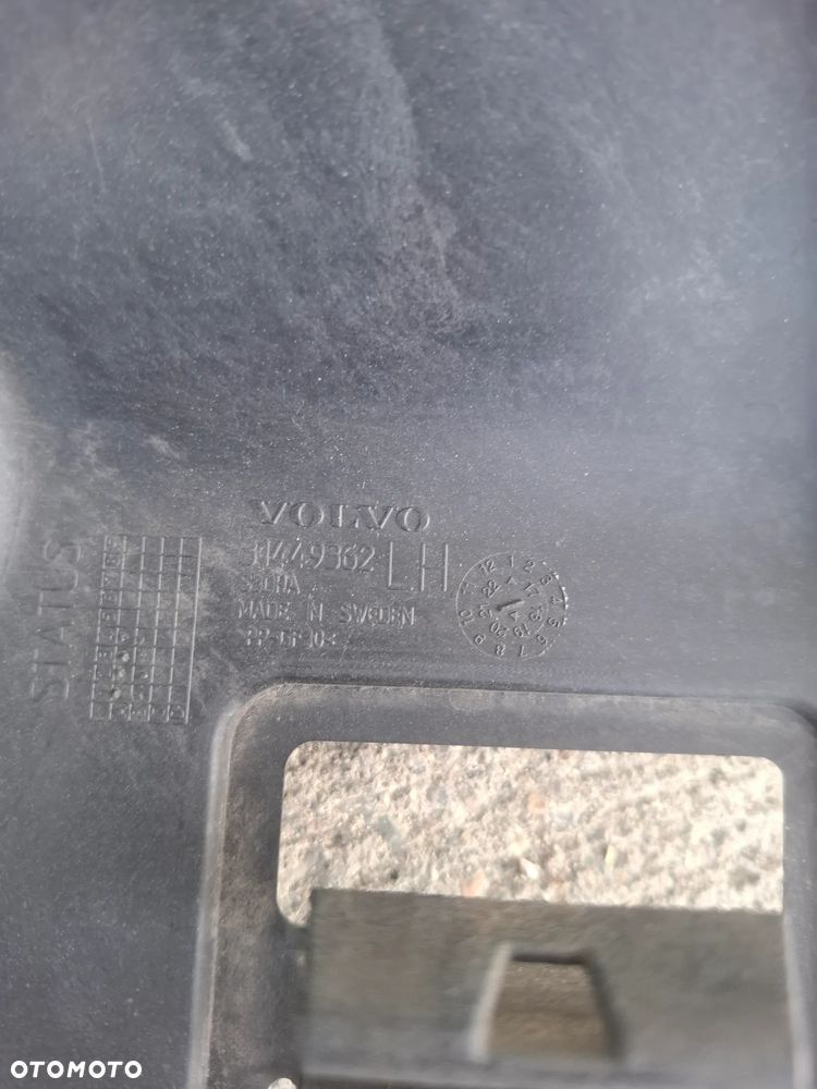 Volvo XC40 31449363 31449362 ślizg zderzaka mocowanie lewy prawy - 7