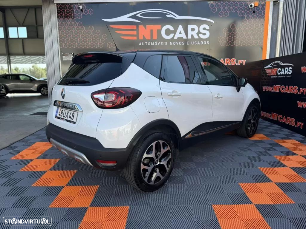 Renault Captur 1.5 dCi Exclusive EDC - 2