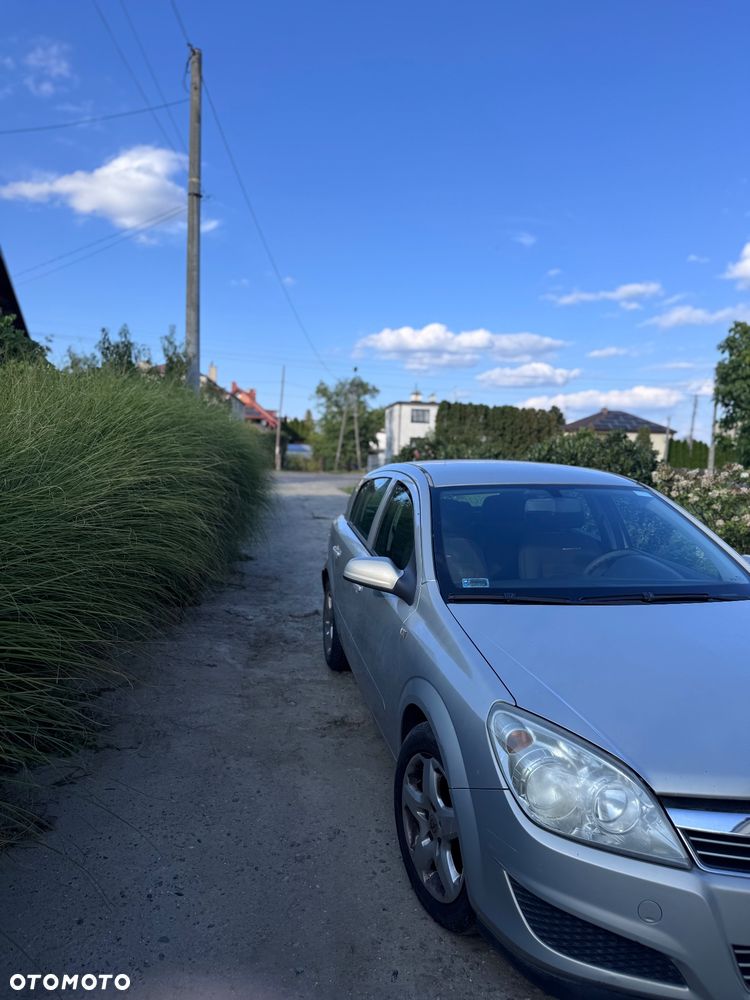 Opel Astra 1.3 CDTI Cosmo - 16