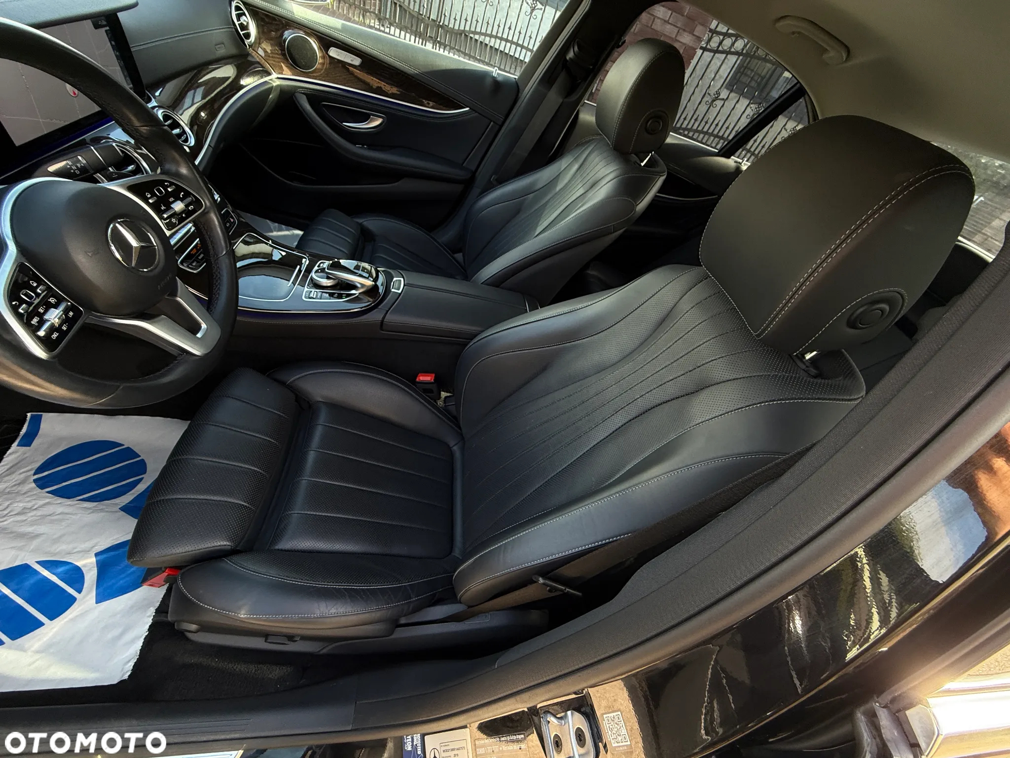 Mercedes-Benz Klasa E 220 d 4-Matic 9G-TRONIC - 10