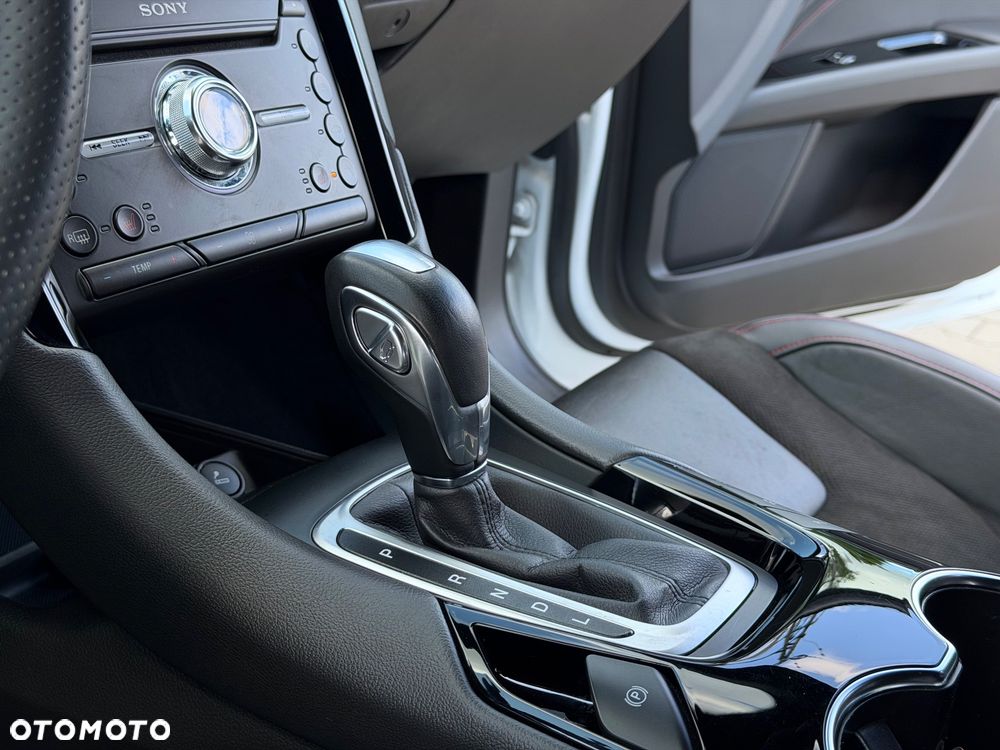 Ford Mondeo - 28