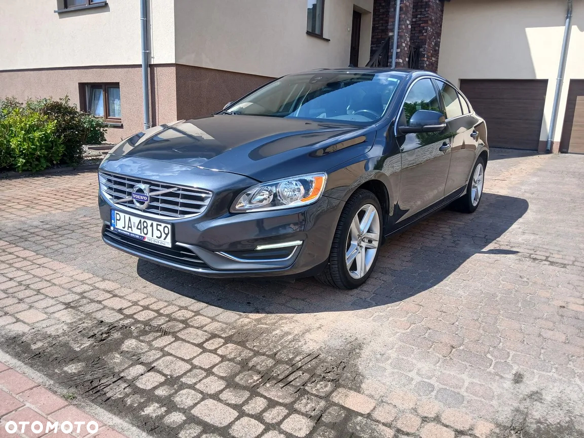 Volvo S60 - 4