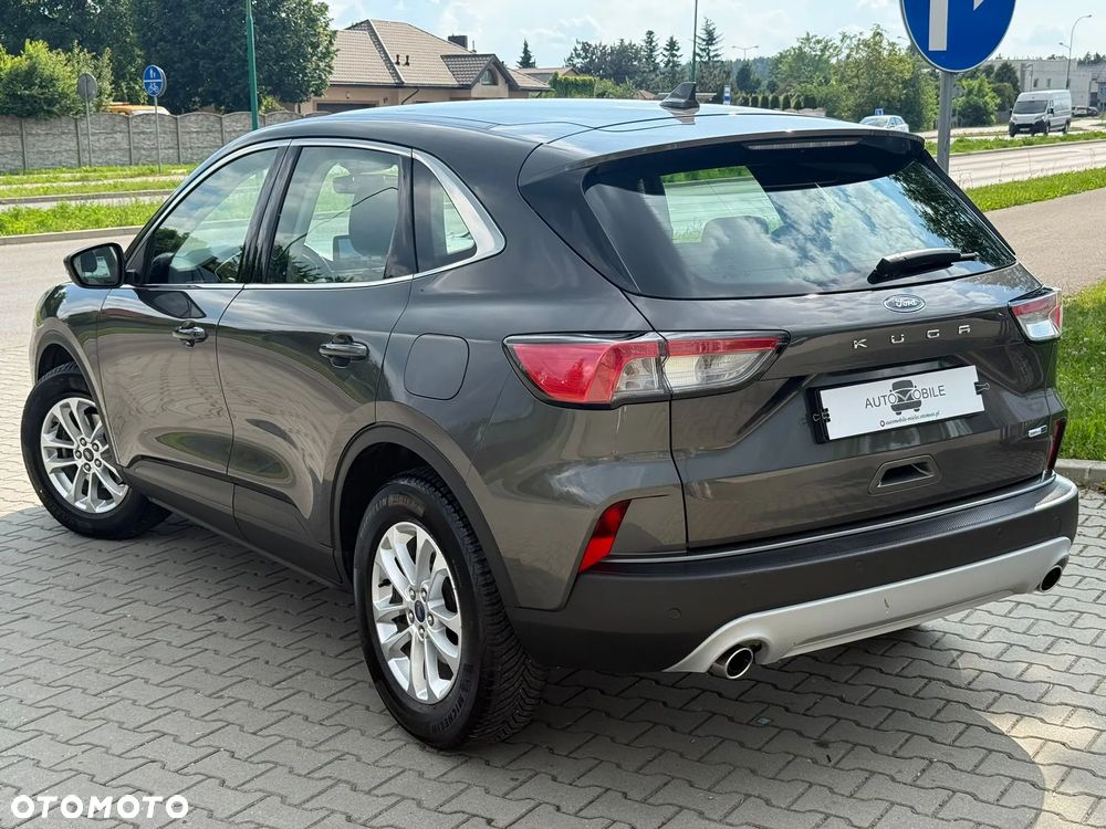 Ford Kuga 2.0 TDCi 4x2 Titanium - 2