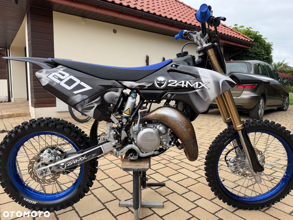 Yamaha YZ - 3
