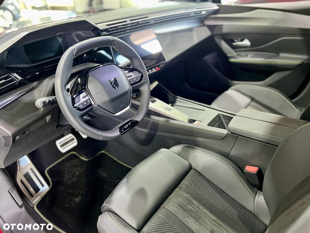 Peugeot 408 1.2 PureTech mHEV GT Exclusive S&S e-DCS6 - 13