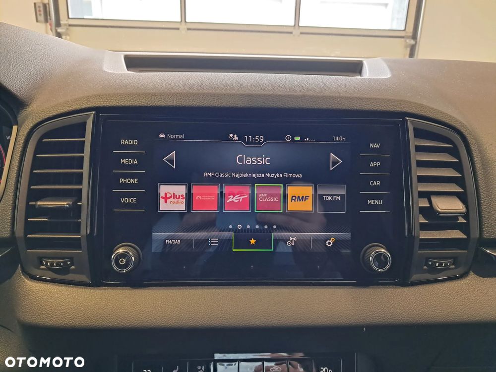 Skoda Karoq 1.5 TSI ACT Sportline DSG - 17