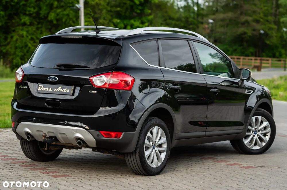 Ford Kuga 2.0 TDCi 2x4 Titanium - 13