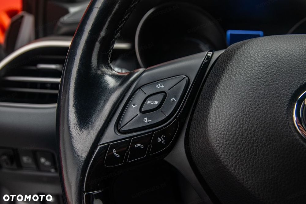 Toyota C-HR - 18