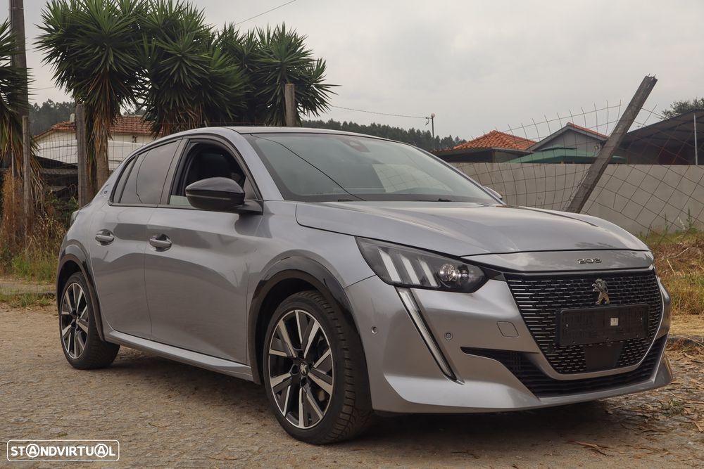 Peugeot 208 PureTech 100 GT - 3
