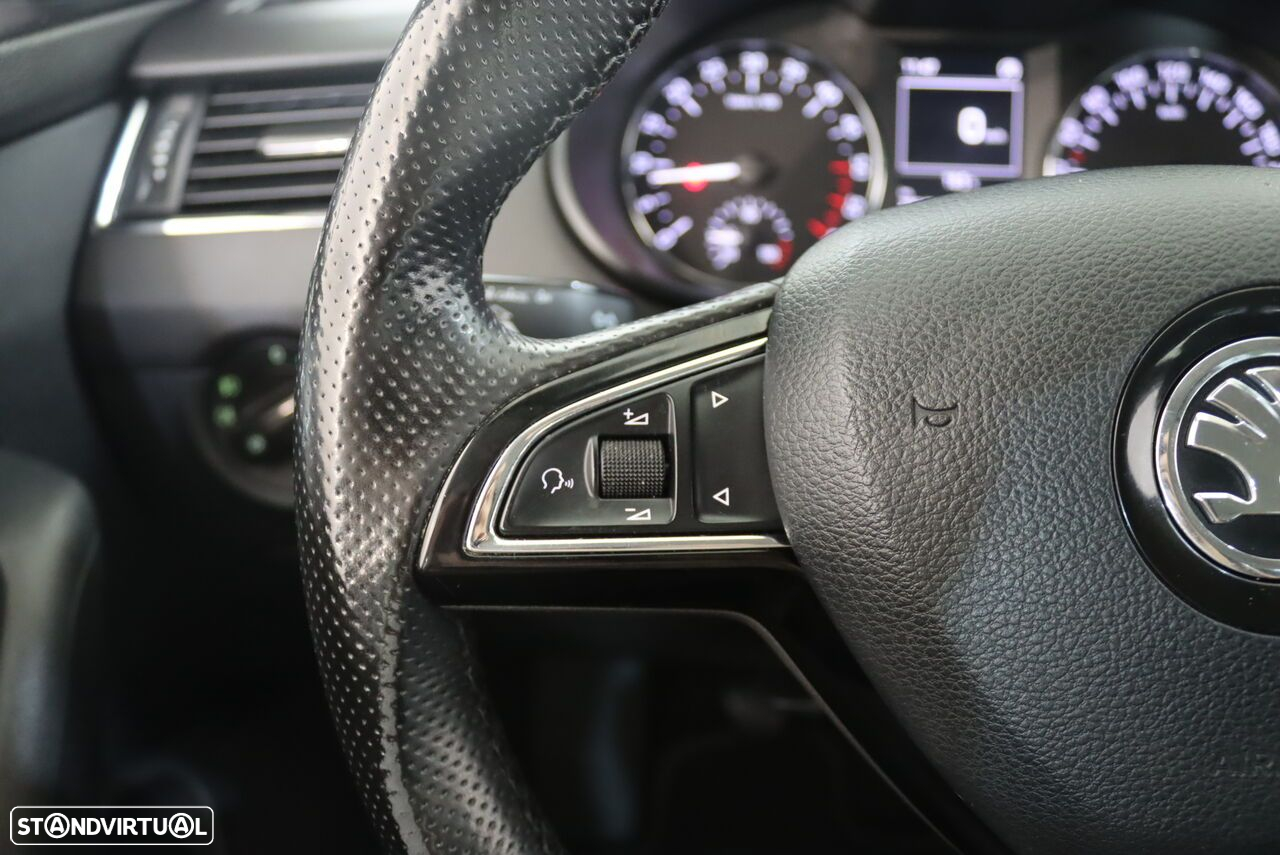 Skoda Octavia Break 1.6 TDi Elegance - 11