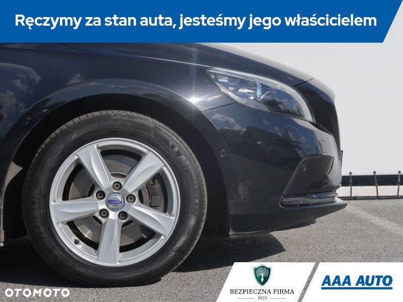 Volvo V40 - 17