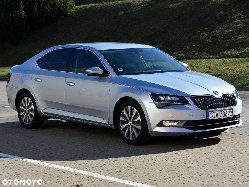 Skoda Superb 1.6 TDI GreenLine - 3