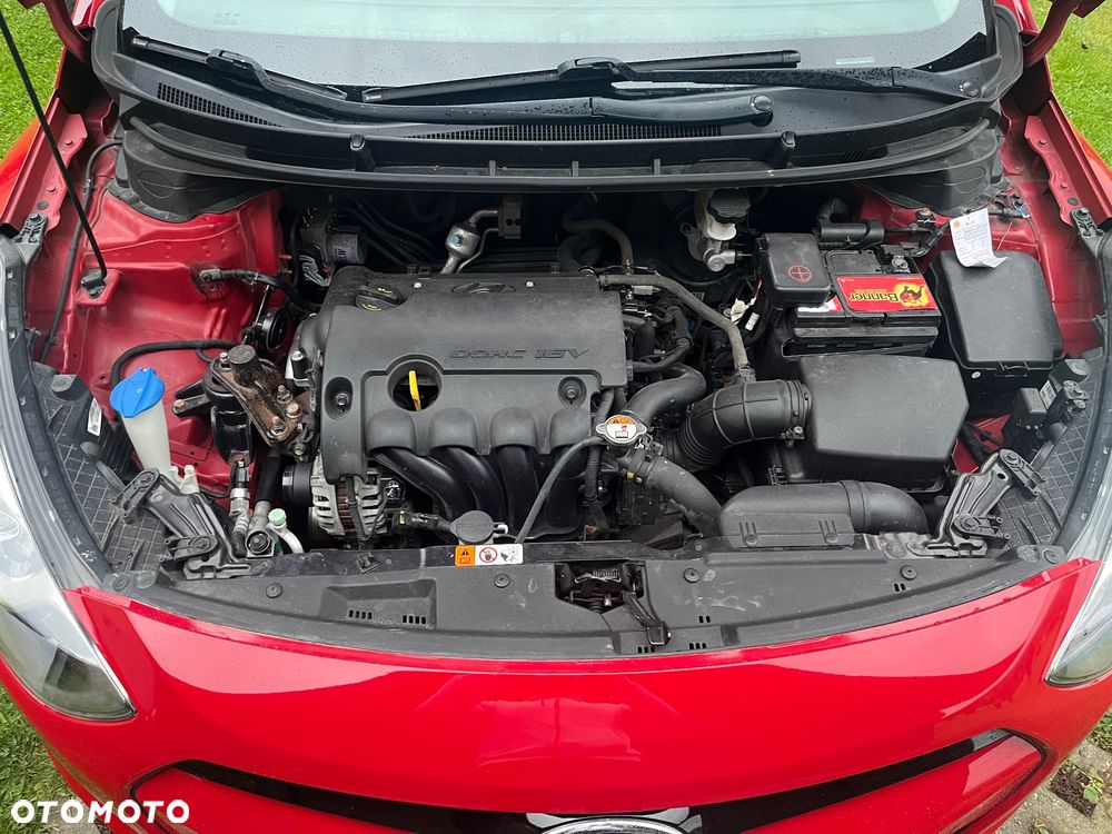 Hyundai i30 i30cw 1.4 Trend - 21