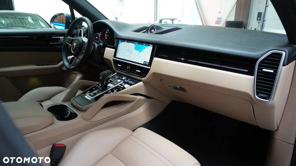 Porsche Cayenne Tiptronic S - 8