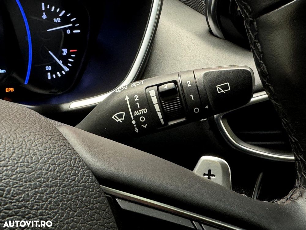 Hyundai Santa Fe - 24