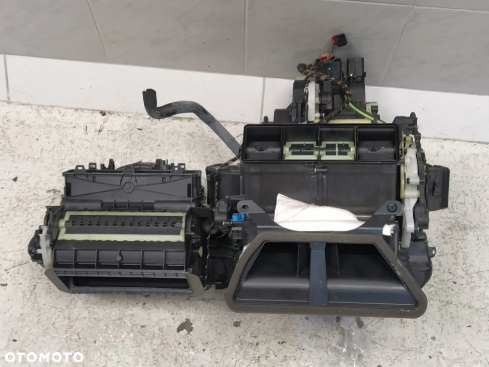 VW TIGUAN II NAGRZEWNICA KOMPLETNA WENTYLATOR ORYGINAŁ - 3