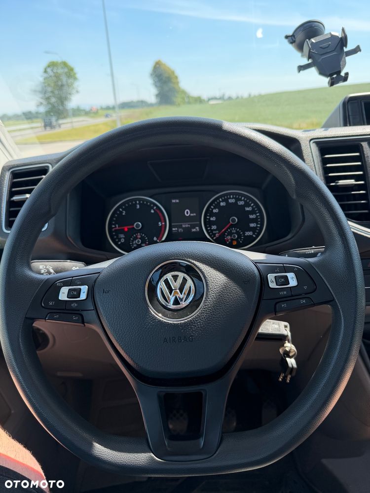 Volkswagen Crafter - 13