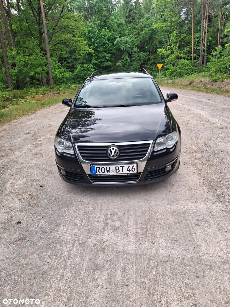 Volkswagen Passat - 2