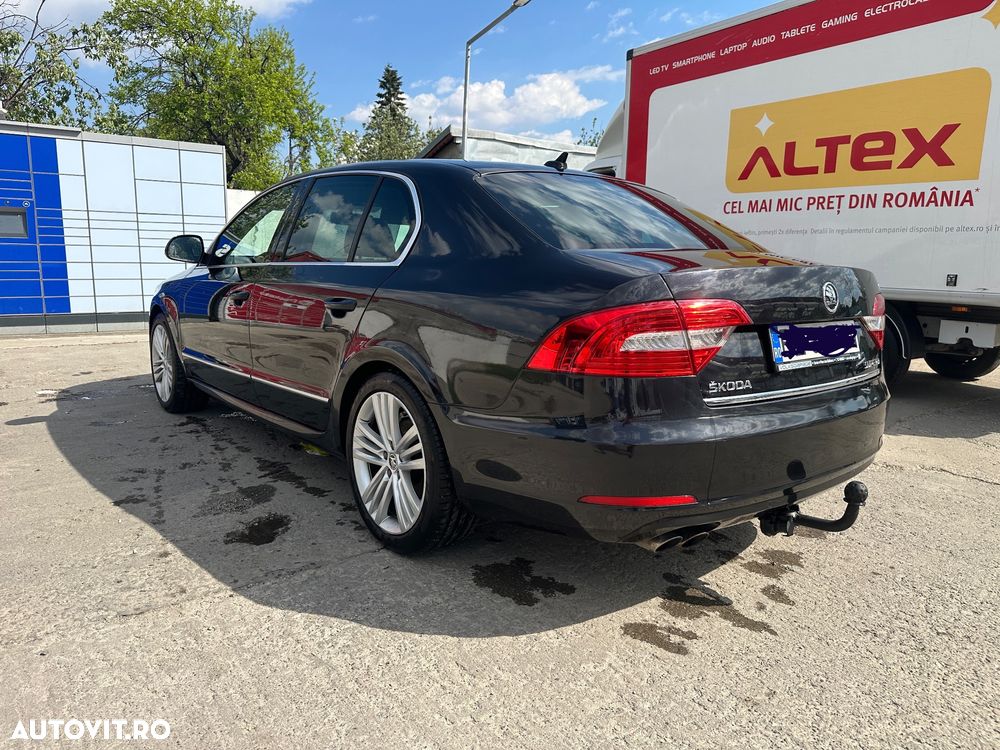 Skoda Superb 2.0 TDI 4X4 Laurin&Klement - 3