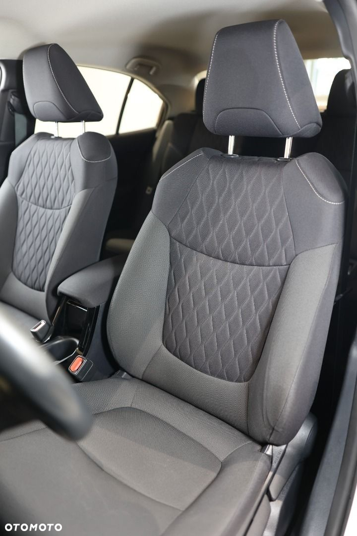 Toyota Corolla - 9