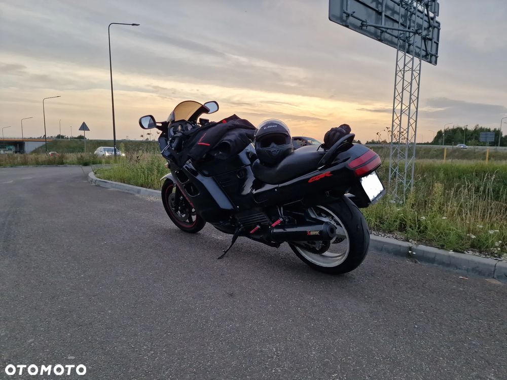Honda CBR - 7