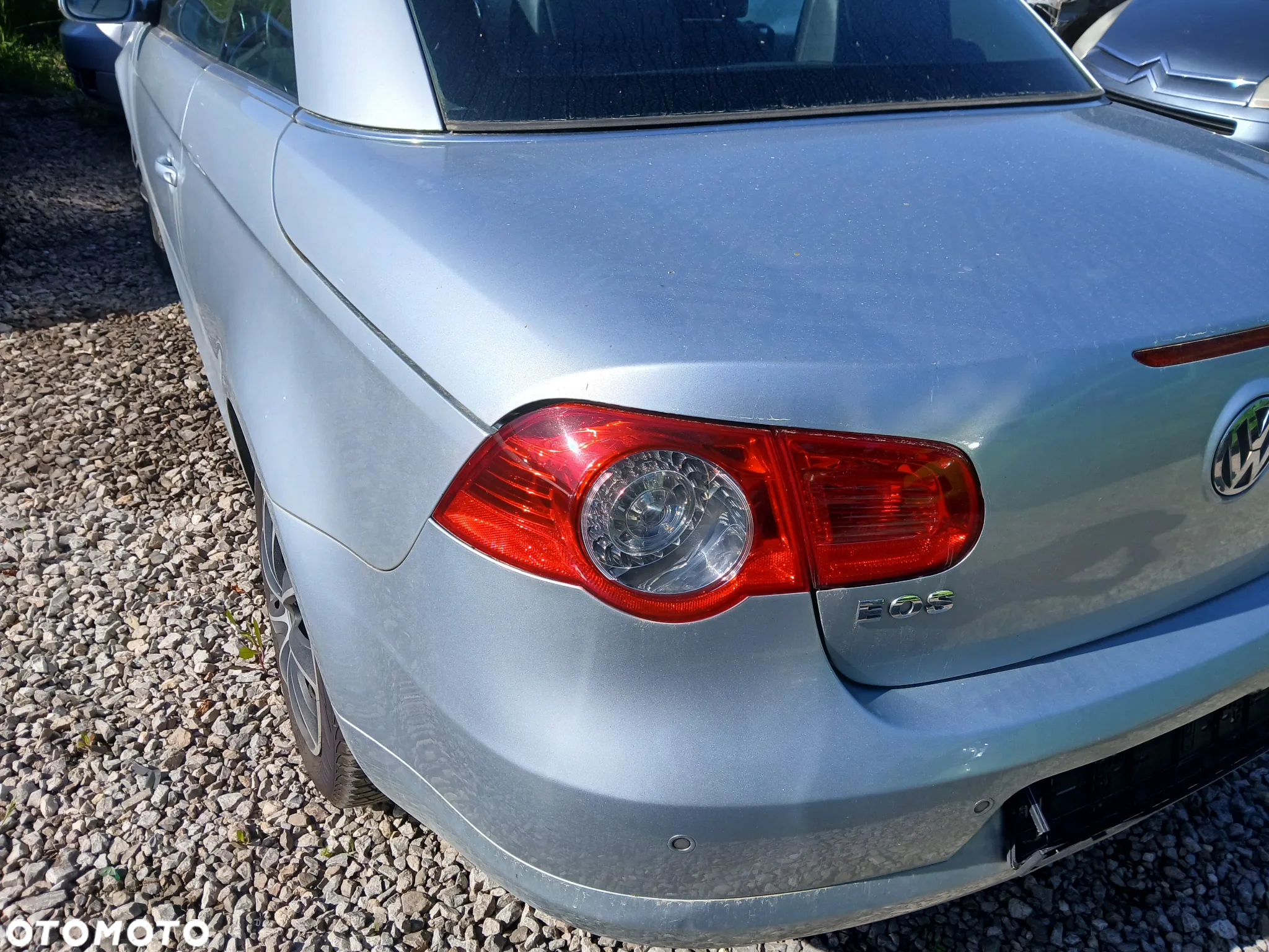 volkswagen eos LK7W fotel fotele kanapa deska kokpit podsufitka boczek boczki klamka podłokietnik licznik - 2