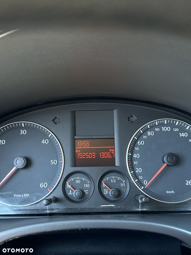 Volkswagen Caddy Maxi - 14