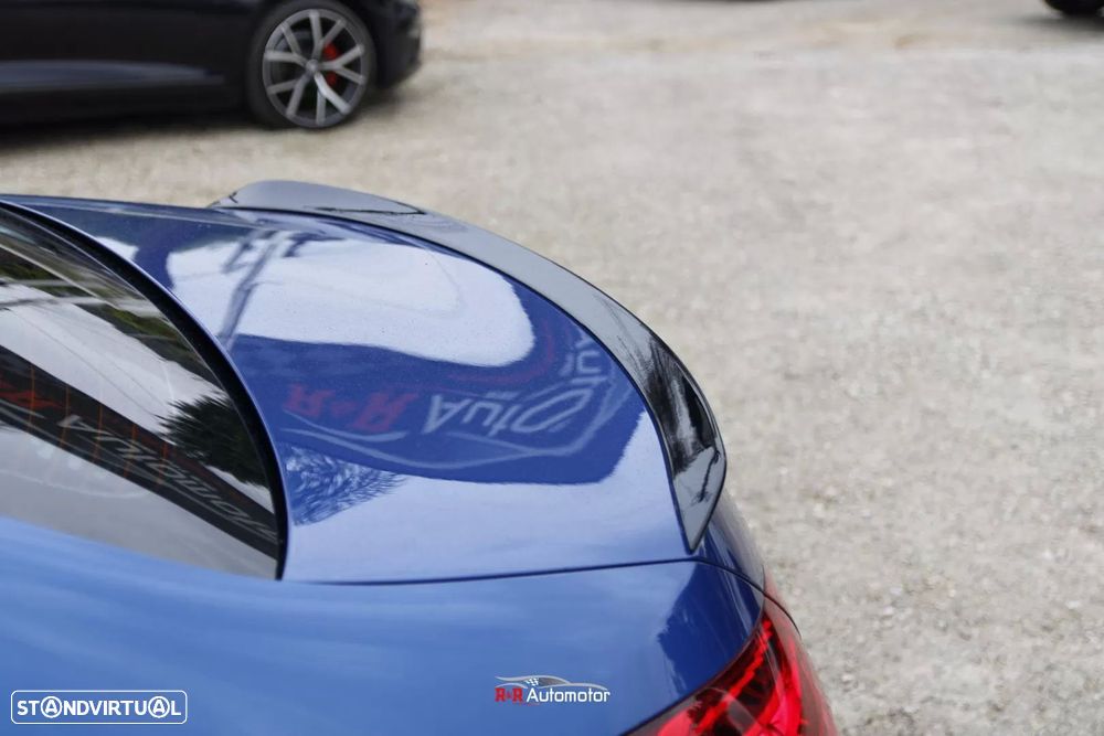 Mercedes-Benz C 300 e AMG Line - 16