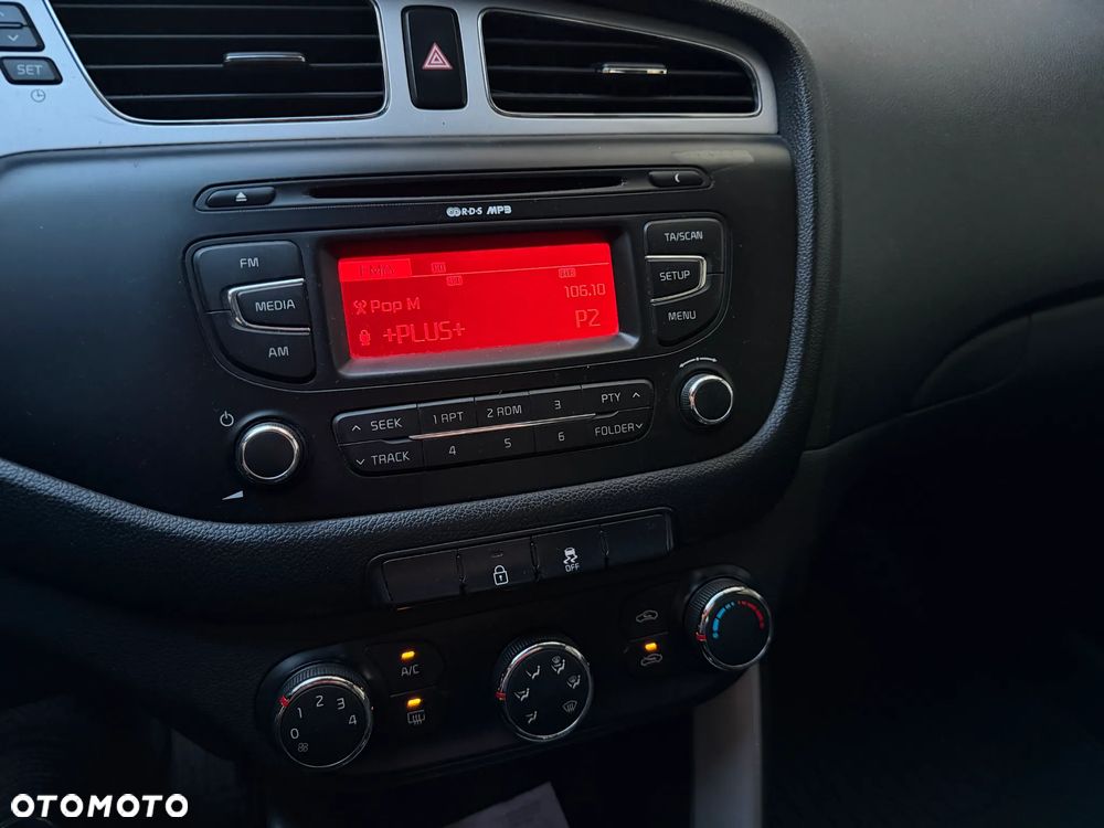 Kia Ceed 1.4 CRDi XL - 16