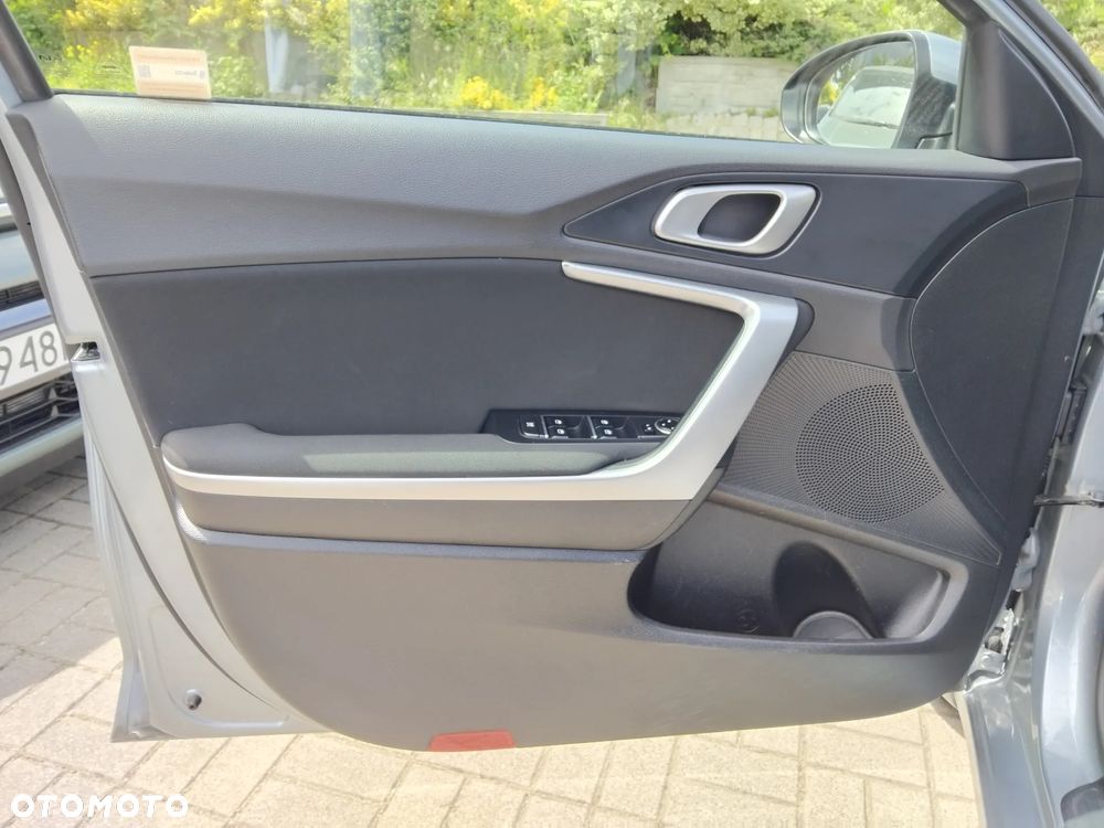 Kia Ceed 1.5 T-GDI M - 7