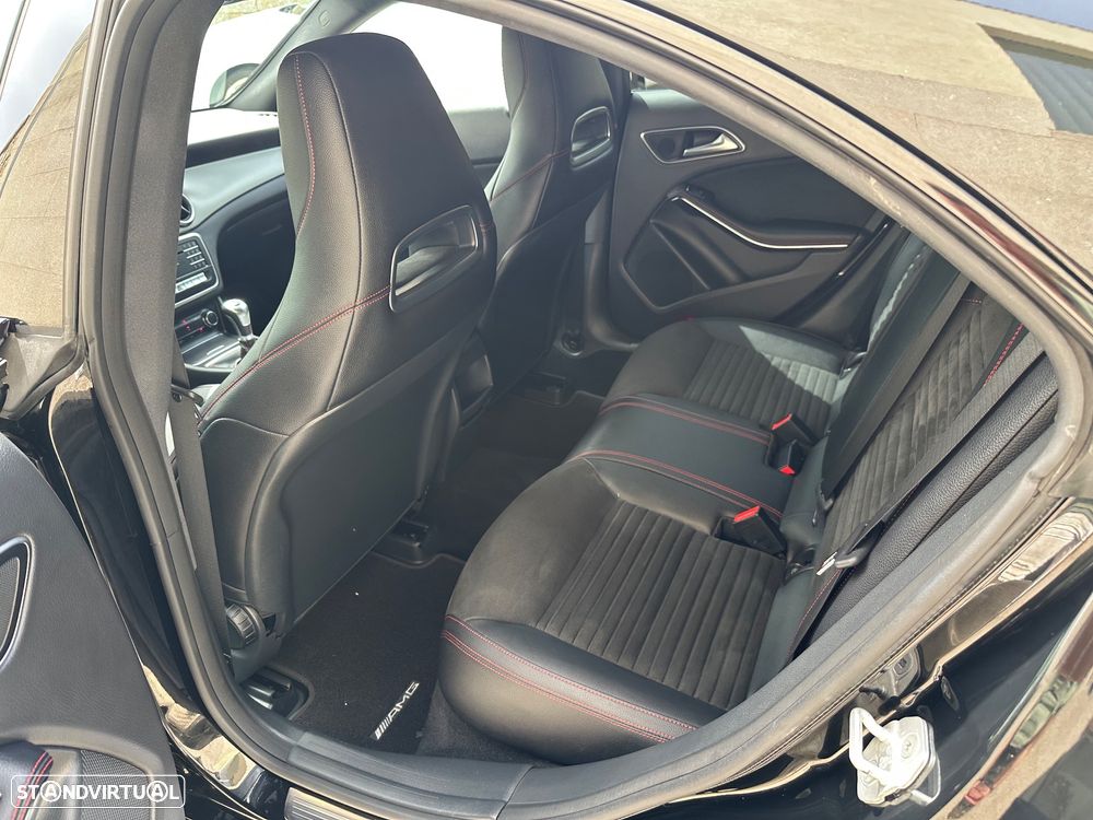 Mercedes-Benz CLA 180 d AMG Line - 18