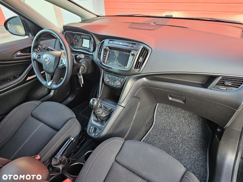 Opel Zafira Tourer 1.4 Turbo ecoFLEX Start/Stop Business Innovation - 20