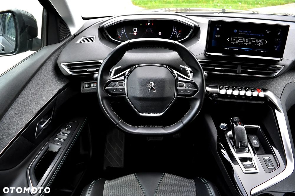Peugeot 5008 1.5 BlueHDi Allure S&S EAT8 - 23