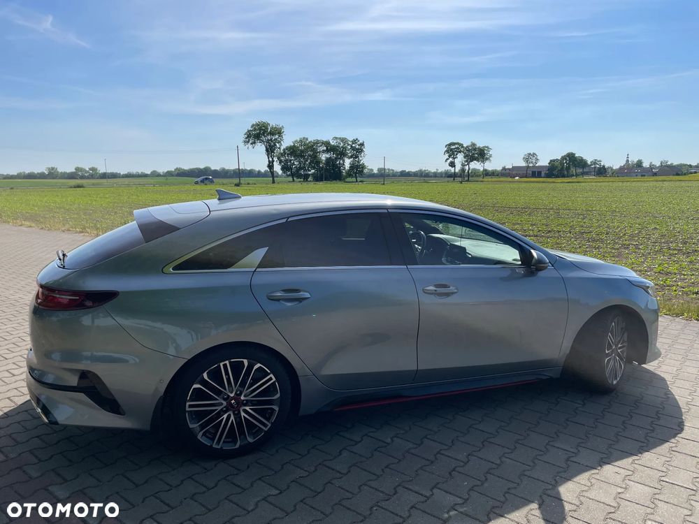 Kia ProCeed 1.6 T-GDI DCT7 OPF GT - 12