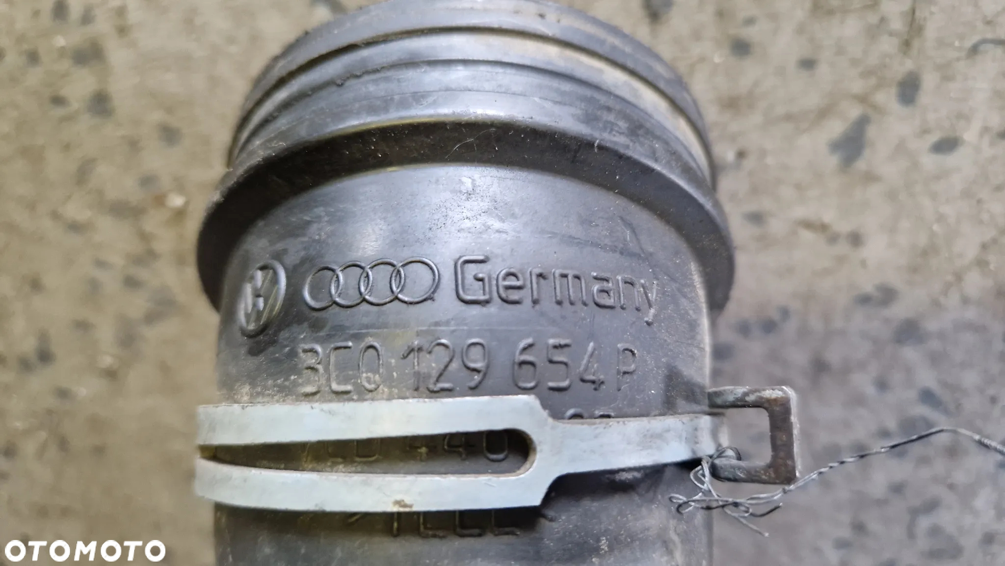 VOLKSWAGEN PASSAT B6 2.0 TDI PRZEWÓD TURBOSPRĘŻARKI 3C0129654P - 2