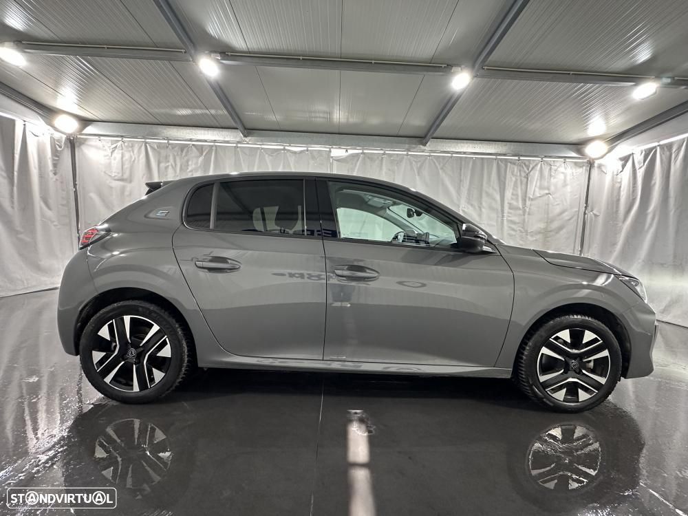 Peugeot e-208 51 kWh Allure - 11