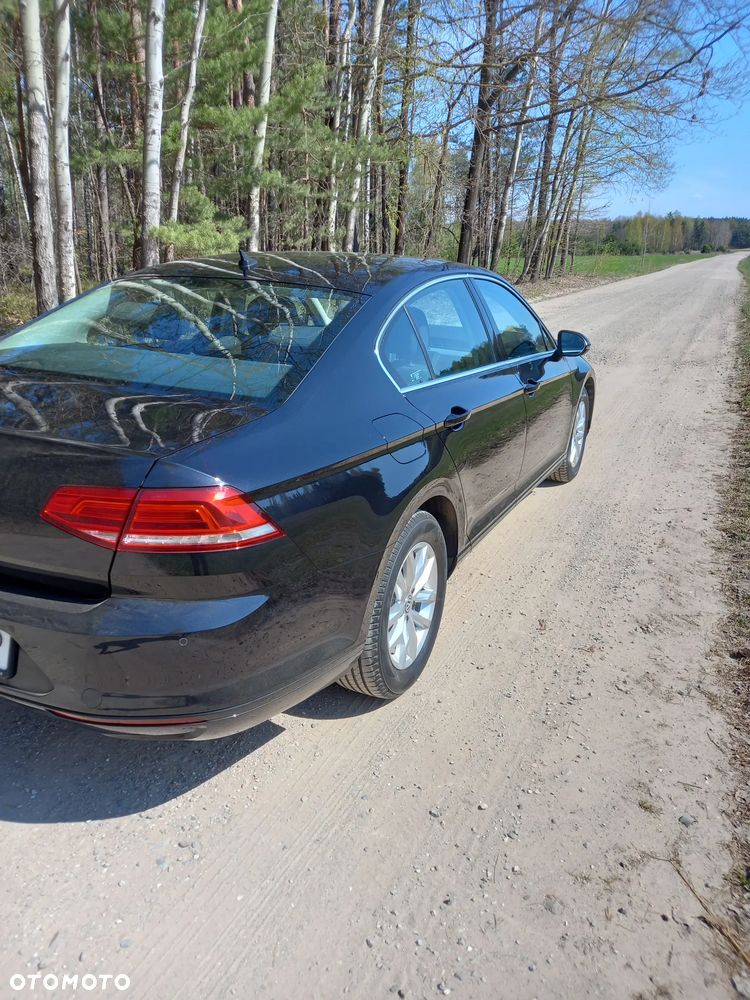 Volkswagen Passat 2.0 TDI BMT Comfortline - 8