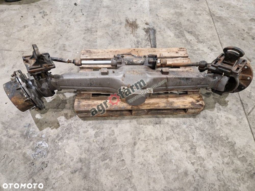 Przedni most Renault Ares 816 Carraro 20.29 - 2