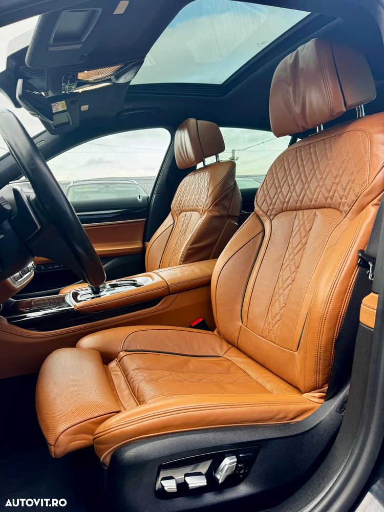 BMW Seria 7 730d xDrive - 34