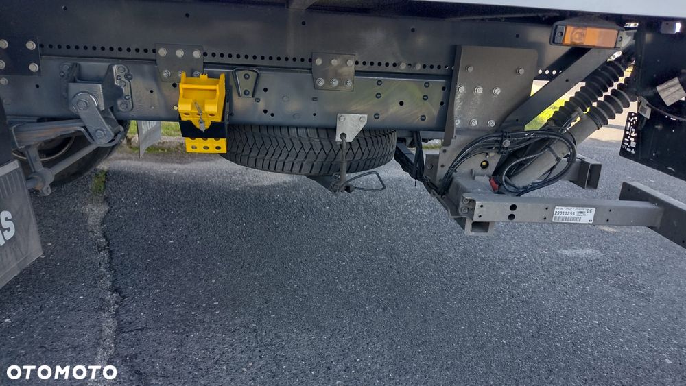Iveco DAILY 70C18 Automat HiMatic Kontener 15EP - 18