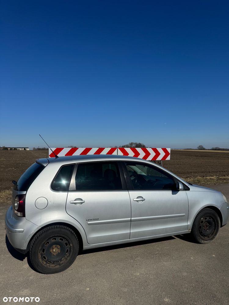 Volkswagen Polo 1.2 Trendline - 2