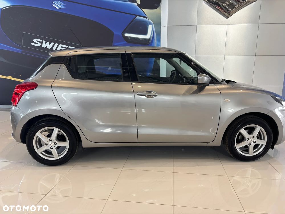 Suzuki Swift 1.2 Dualjet SHVS Premium - 5